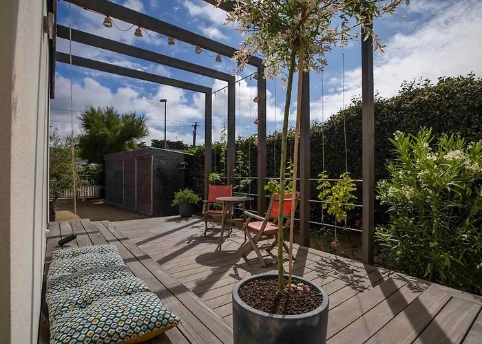 Unique Face Ocean Et De La Govelle バツ・シュル・メール